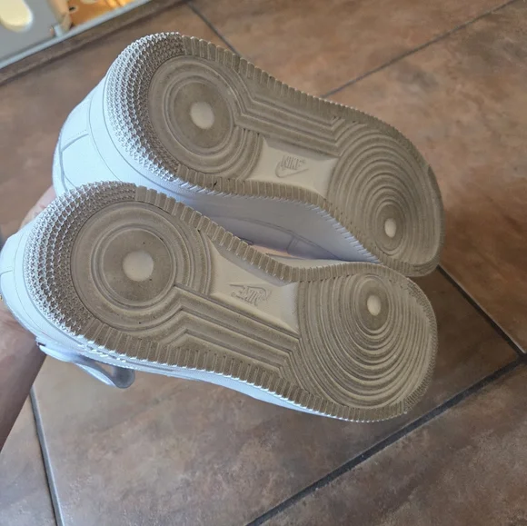 Supreme × Nike Air Force 1 Mid SP White FZ8784 100 Size 13 - Picture 6 of 7